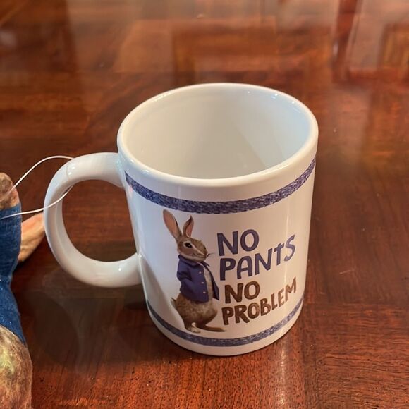 Peter Rabbit Ceramic Mug and Plush Stuffed Animal Toy NEW - Picture 7 of 9